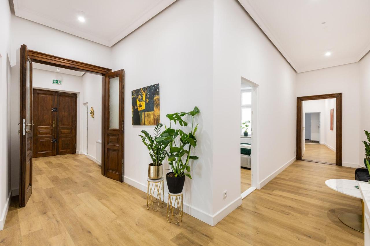 Oro Apartment Krakau